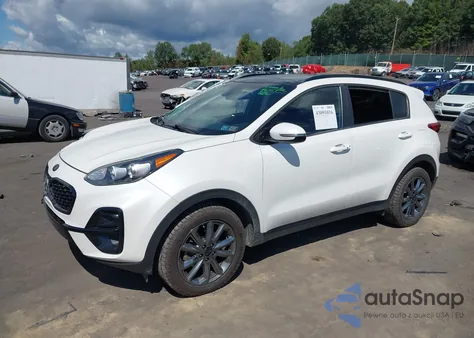 2021 Kia Sportage S z USA, uszkodzony, nr VIN KNDP6CAC9M7854585
